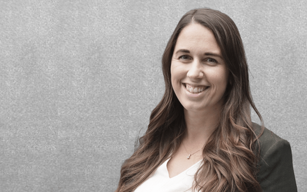 Jennifer Bünder, MRICS : M.Eng. Grundstücksbewertung //Senior Associate