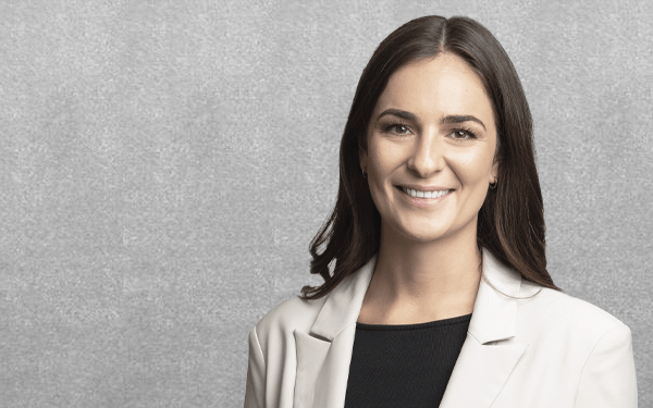 Anna-Lena Elbers : B.Sc. Betriebswirtschaftslehre // Werkstudentin