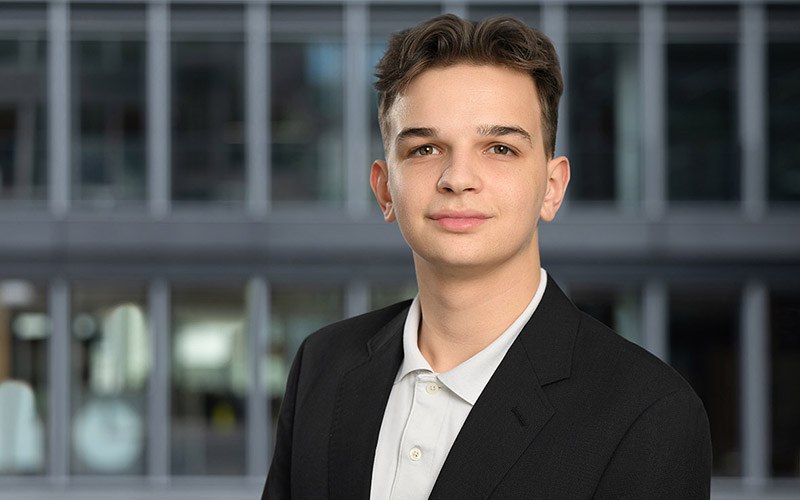 Niclas Höhne : Dualer Student